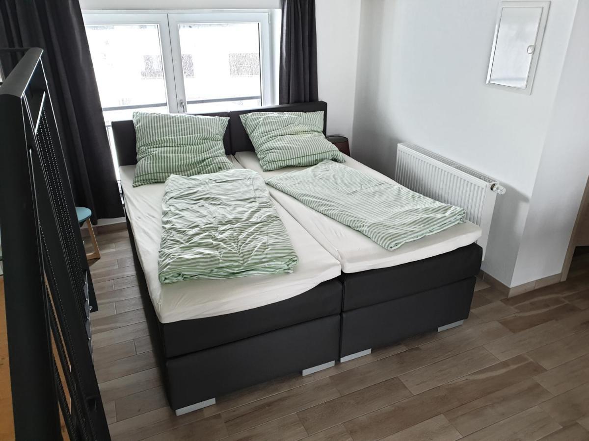 Beim Hooch "Christ" Apartment Brucktal ภายนอก รูปภาพ