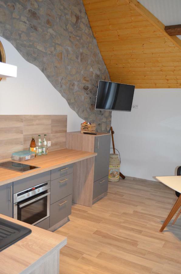 Beim Hooch "Christ" Apartment Brucktal ภายนอก รูปภาพ